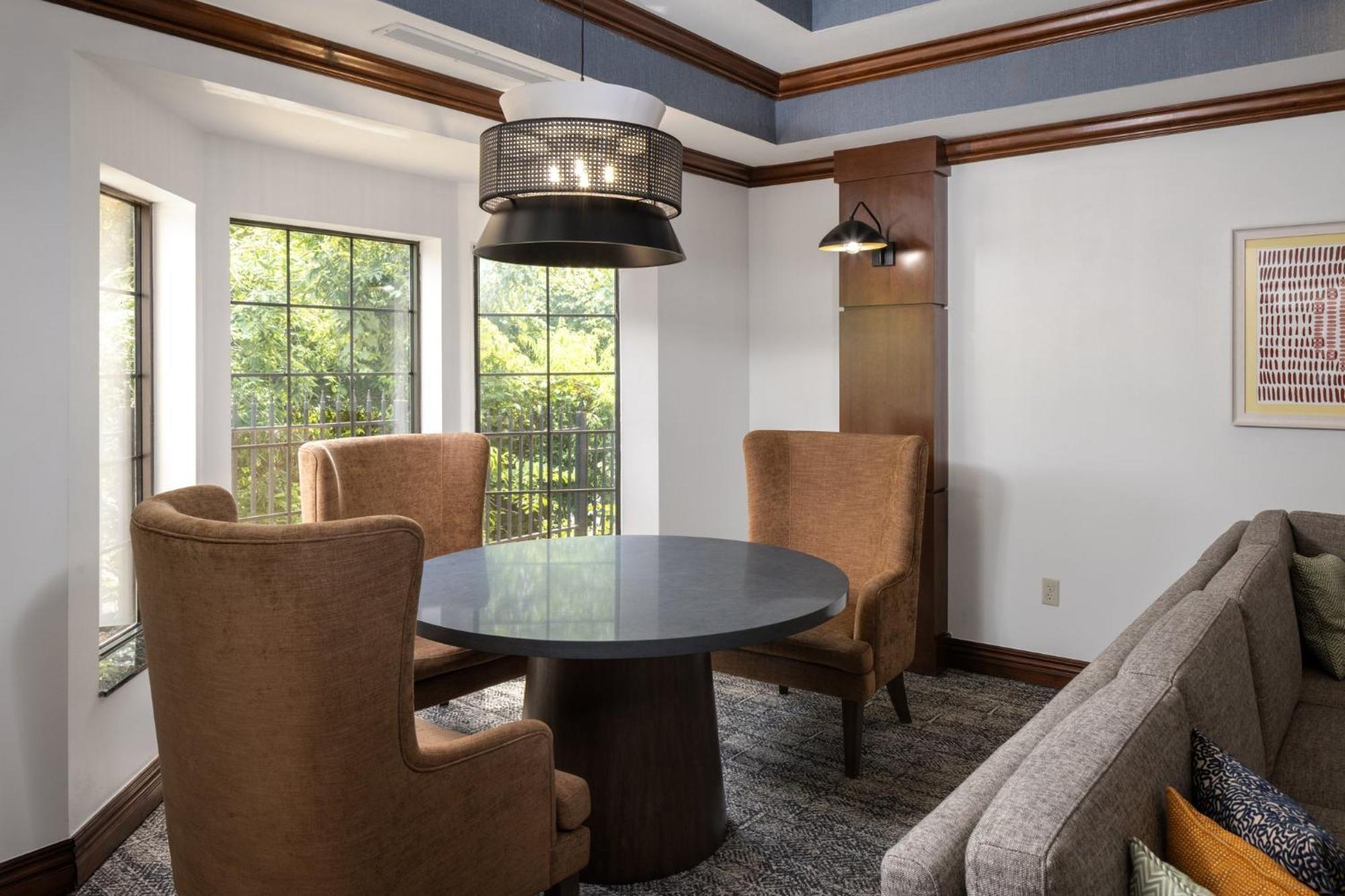 Staybridge Suites Rogers - Bentonville By Ihg Luaran gambar